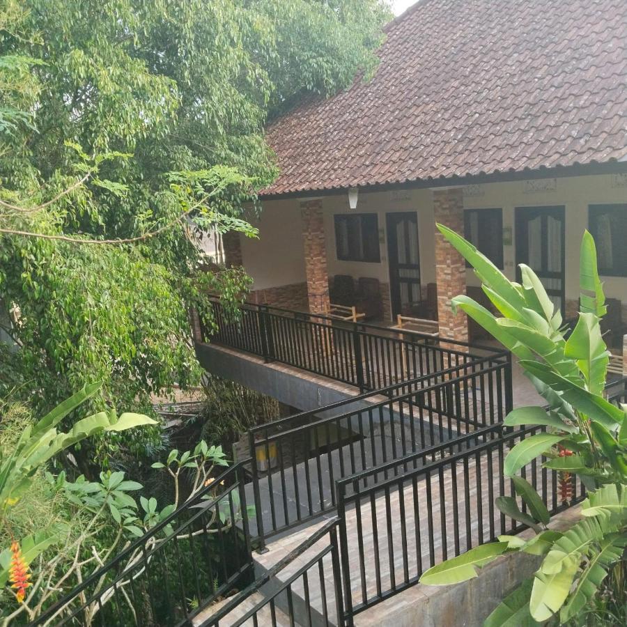 View Downtown Hostel Ubud